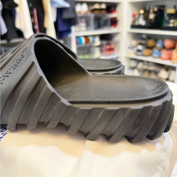Off-White Black Men\'s Slide Sandals main image 4